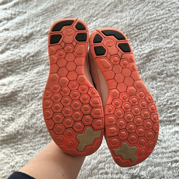 Nike Sneakers - Picture 4 of 4